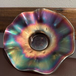 Antique 1909 Dugan Daisy Dear Amethyst Carnival Glass Bowl